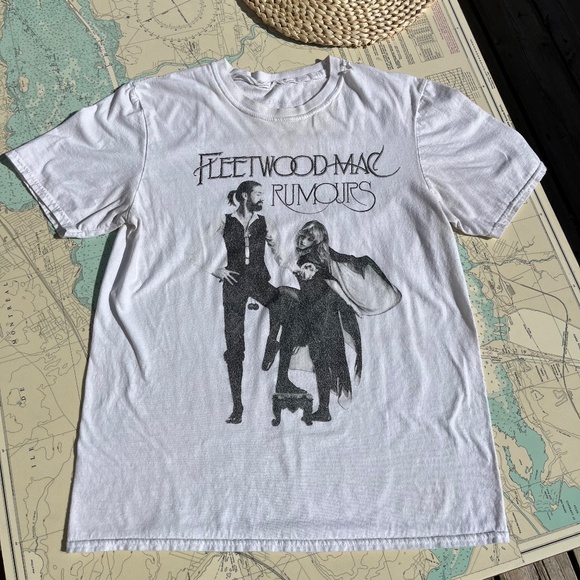 Fleetwood Mac Rumours Distressed Graphic Tee Shirt - Picture 2 of 6